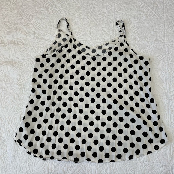 Torrid Women’s Size 3X white with black polka dots spaghetti strap cami - Picture 8 of 9